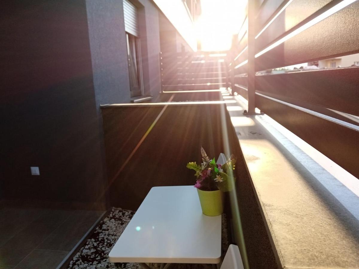 Apartment Paola With Free Private Parking Place Split Luaran gambar