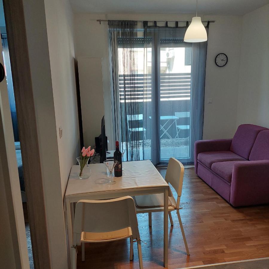 Apartment Paola With Free Private Parking Place Split Luaran gambar