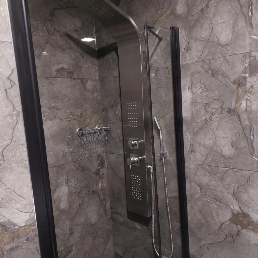 Apartment Paola With Free Private Parking Place Split Luaran gambar