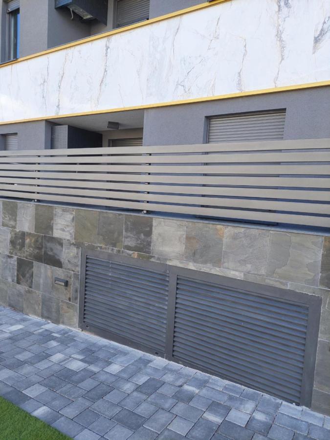 Apartment Paola With Free Private Parking Place Split Luaran gambar