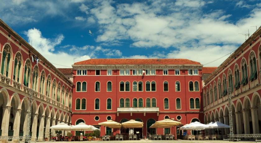 Apartment Paola With Free Private Parking Place Split Luaran gambar