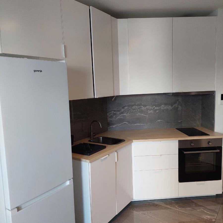 Apartment Paola With Free Private Parking Place Split Luaran gambar